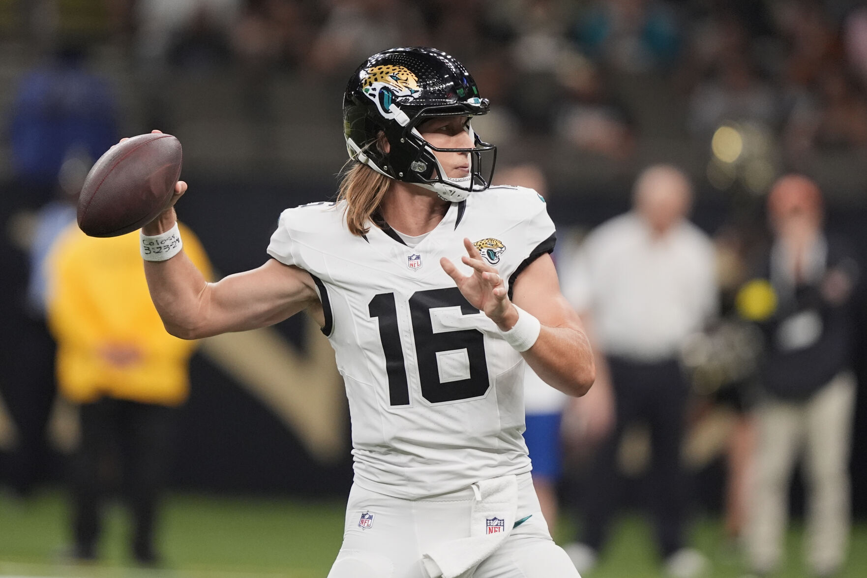 Jaguars Saints Football